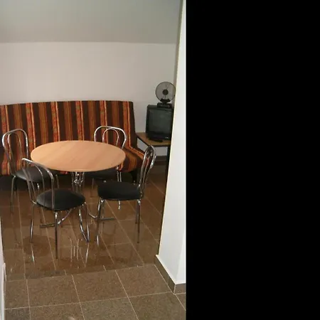 Buntic - One Bedroom With Balcony Appartement Vodice
